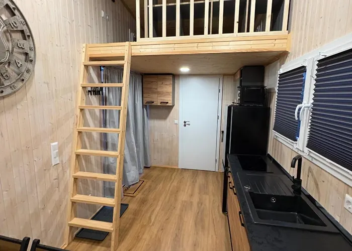 Ke-tiny- Siedlung Haus Paulchen Semesterbostad *