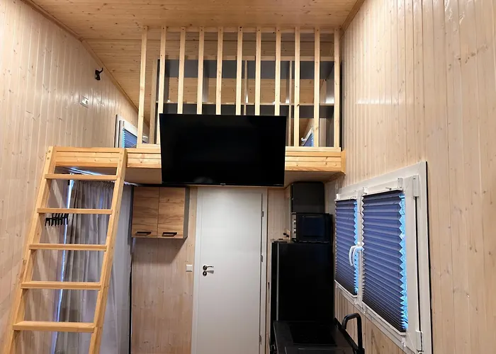 Ke-tiny- Siedlung Haus Paulchen Semesterbostad *