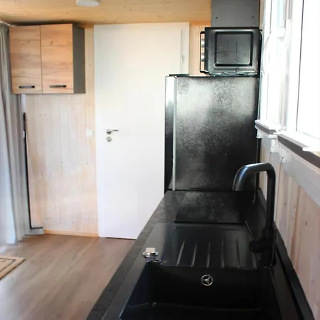 Ke-tiny- Siedlung Haus Paulchen *
